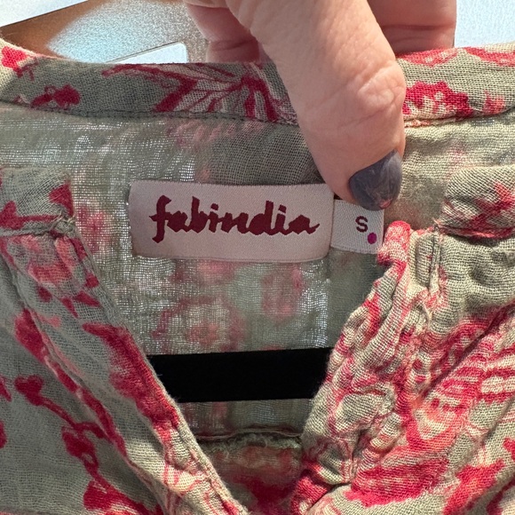 Fabindia Women's Floral Blouse - Red and Green - Picture 4 of 7
